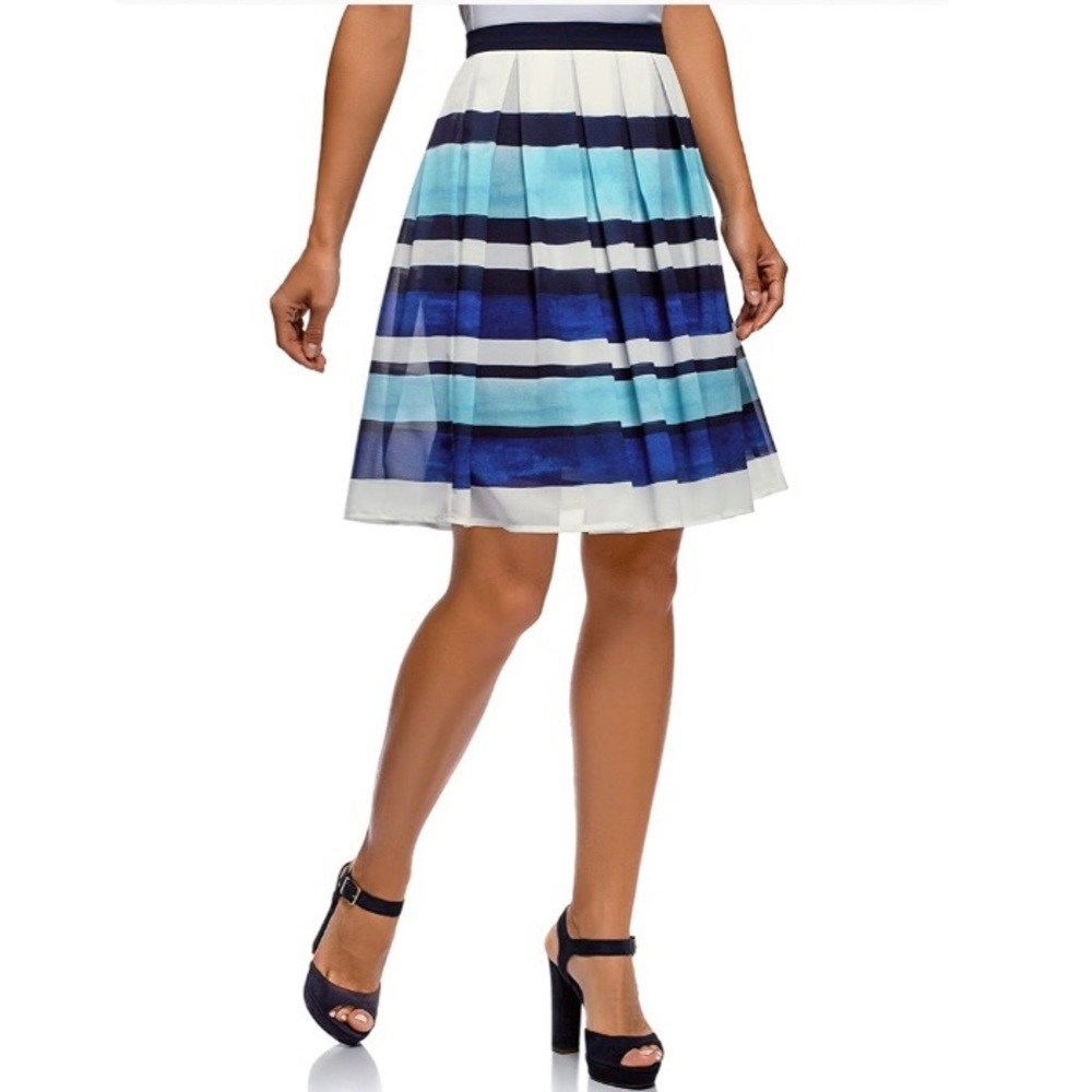 Oodji Collection Pleated Skirt